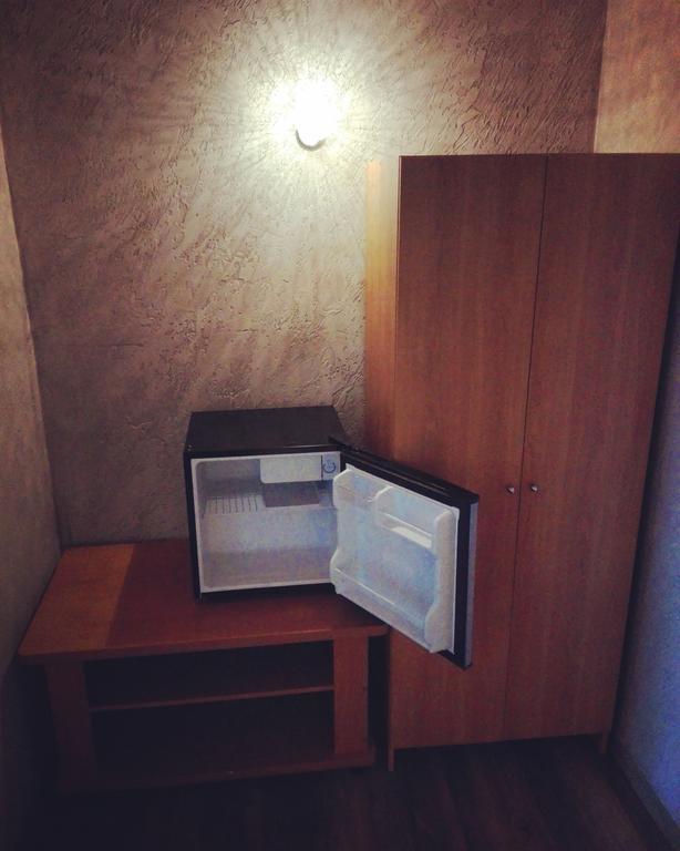 Urusel Guesthouse タリン エクステリア 写真